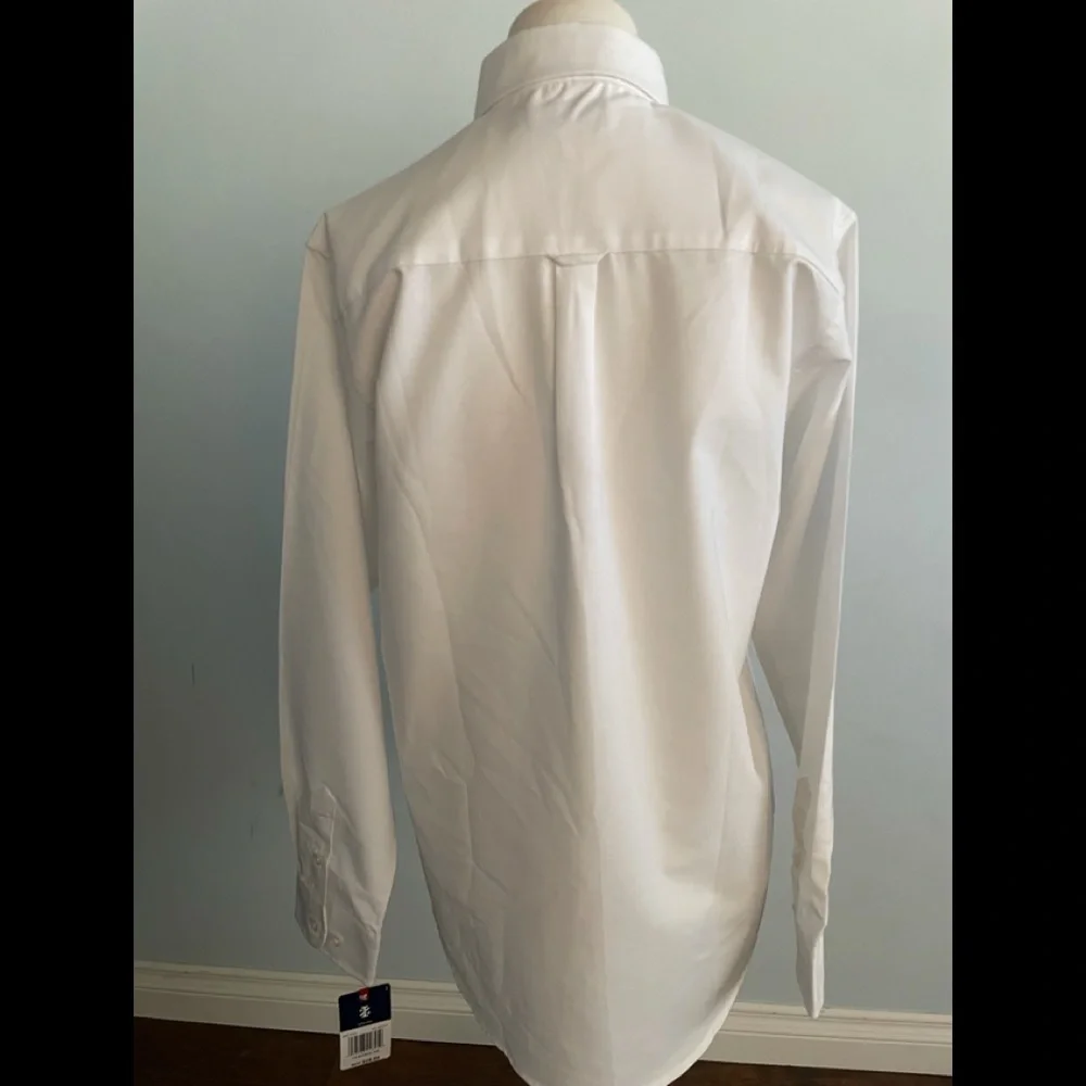 NWT IZOD Boys Long Sleeve Dress Shirt Size 18